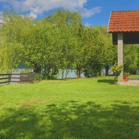 Dedin Raj Dom wakacyjny *