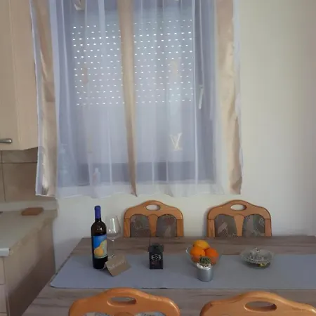 Holiday home Dedin Raj Golubac