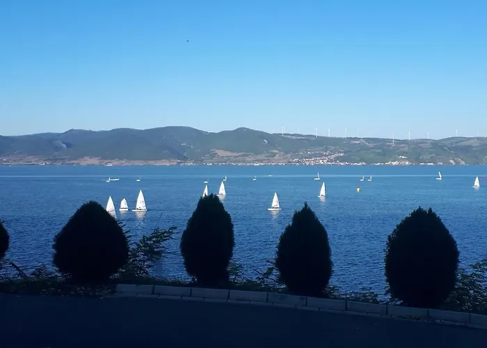 Dom wakacyjny Dedin Raj